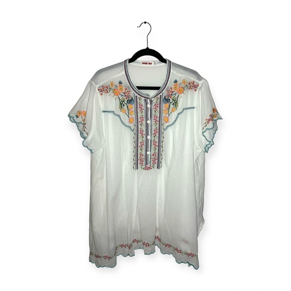 Johnny Was White & Floral Top - Picture 1 of 8